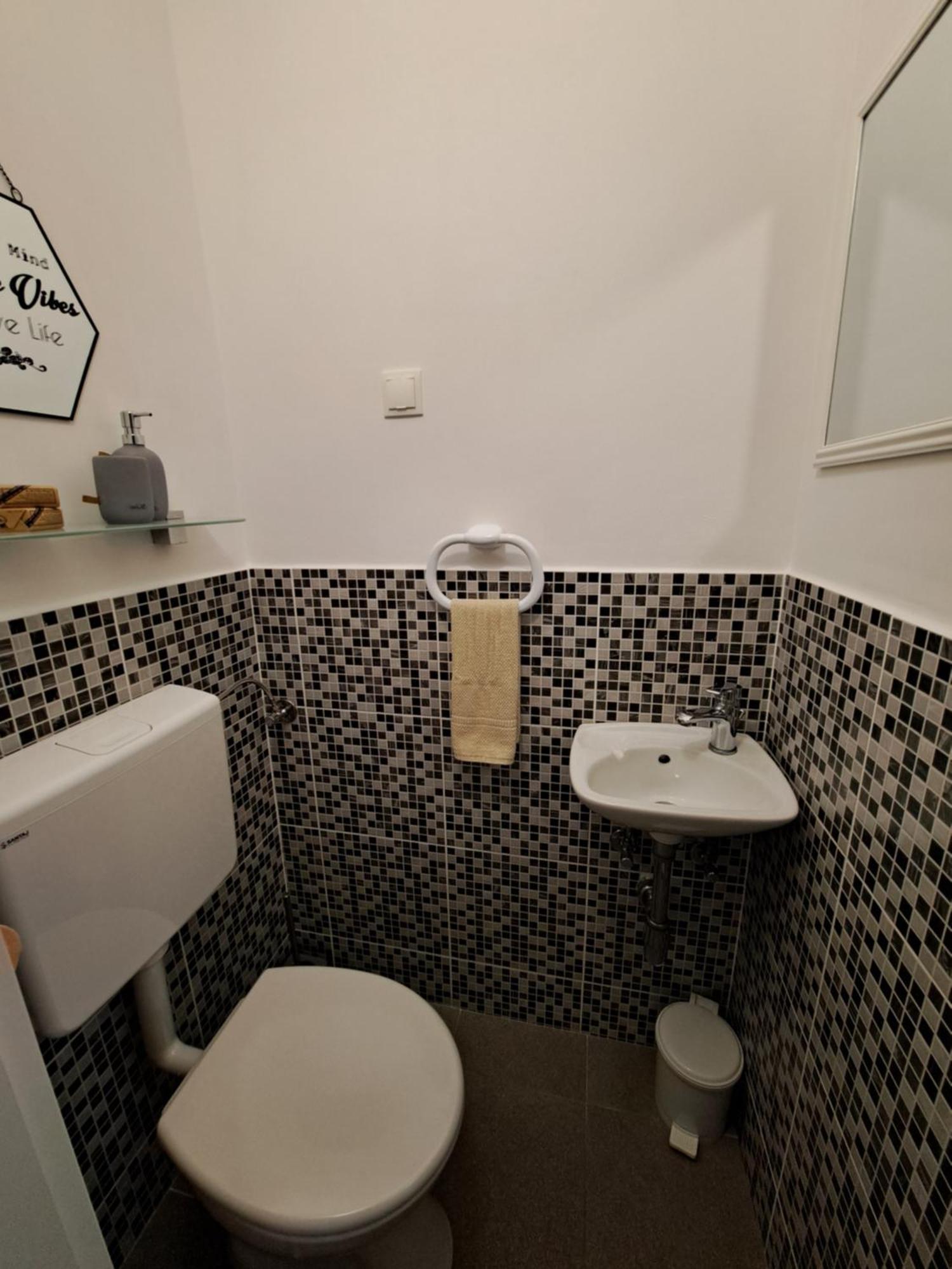 Kuca Za Odmor Eni **** Villa Sibenik Ngoại thất bức ảnh