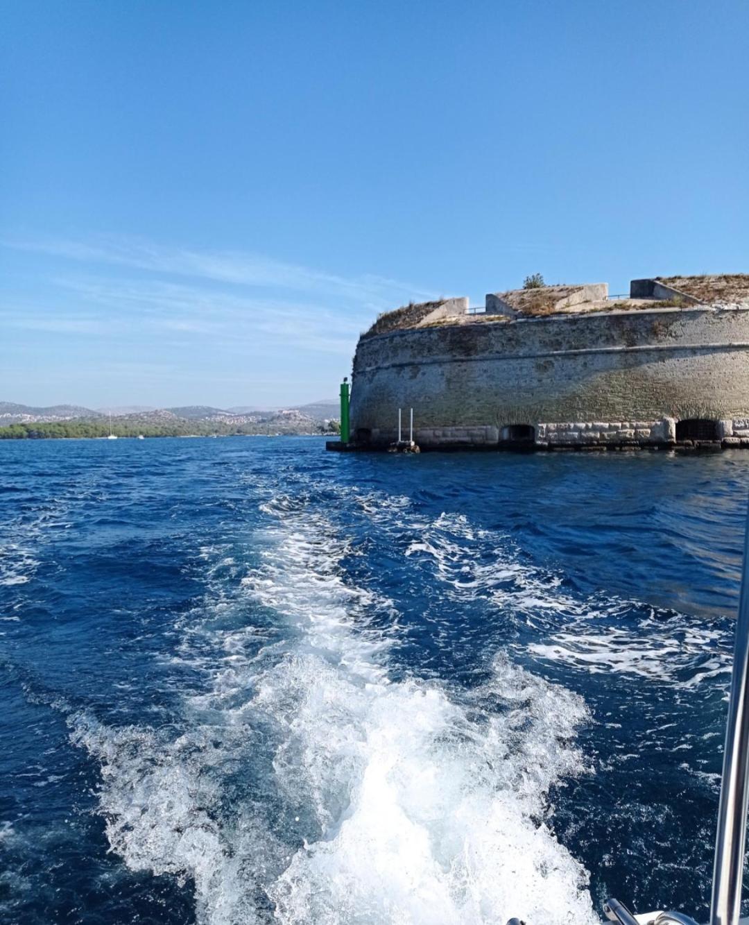 Kuca Za Odmor Eni **** Villa Sibenik Ngoại thất bức ảnh