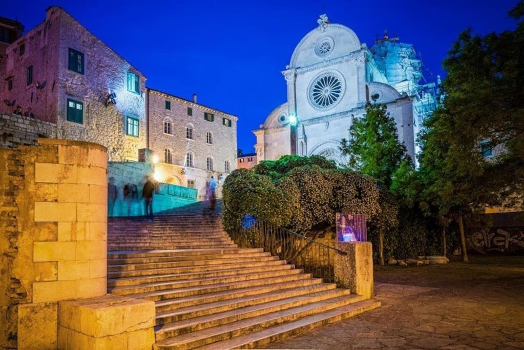 Kuca Za Odmor Eni **** Villa Sibenik Ngoại thất bức ảnh